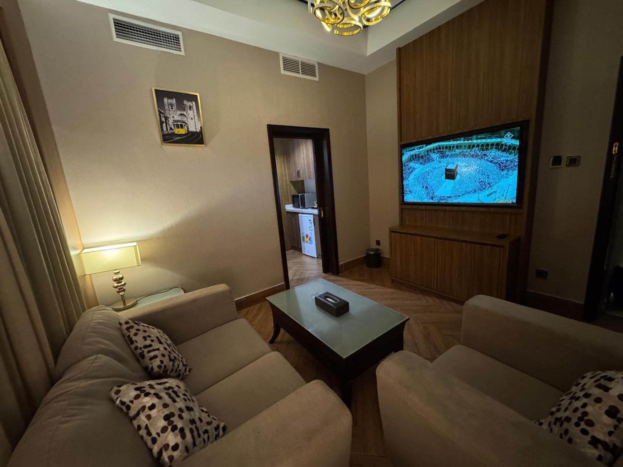 Golden Tower Hotel Al Khobar Corniche Esterno foto